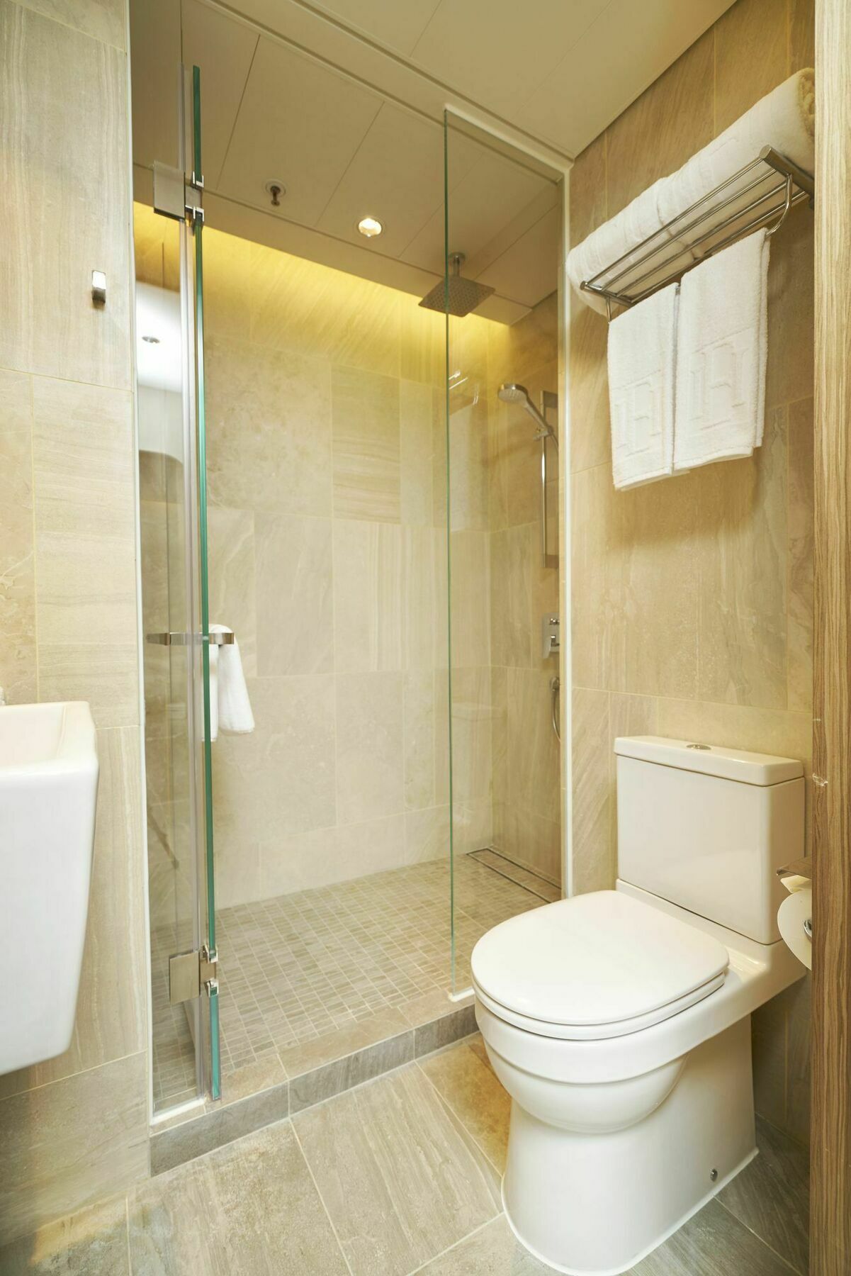 Hotel Ease Access Wan Chai Гонконг Екстер'єр фото